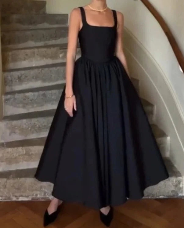 Elegant Black Maxi Dress